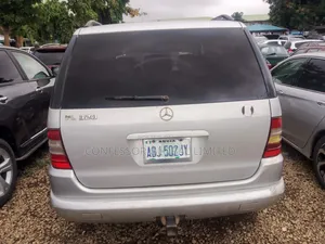 Mercedes-Benz M Class 2006 Silver