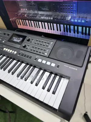 Yamaha PSR E583 Keyboard