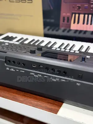 Yamaha PSR E583 Keyboard
