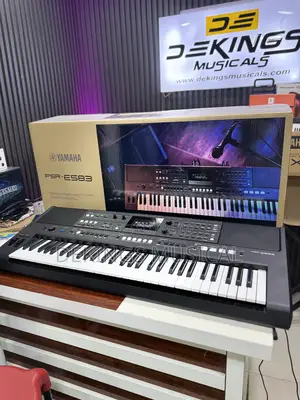 Yamaha PSR E583 Keyboard