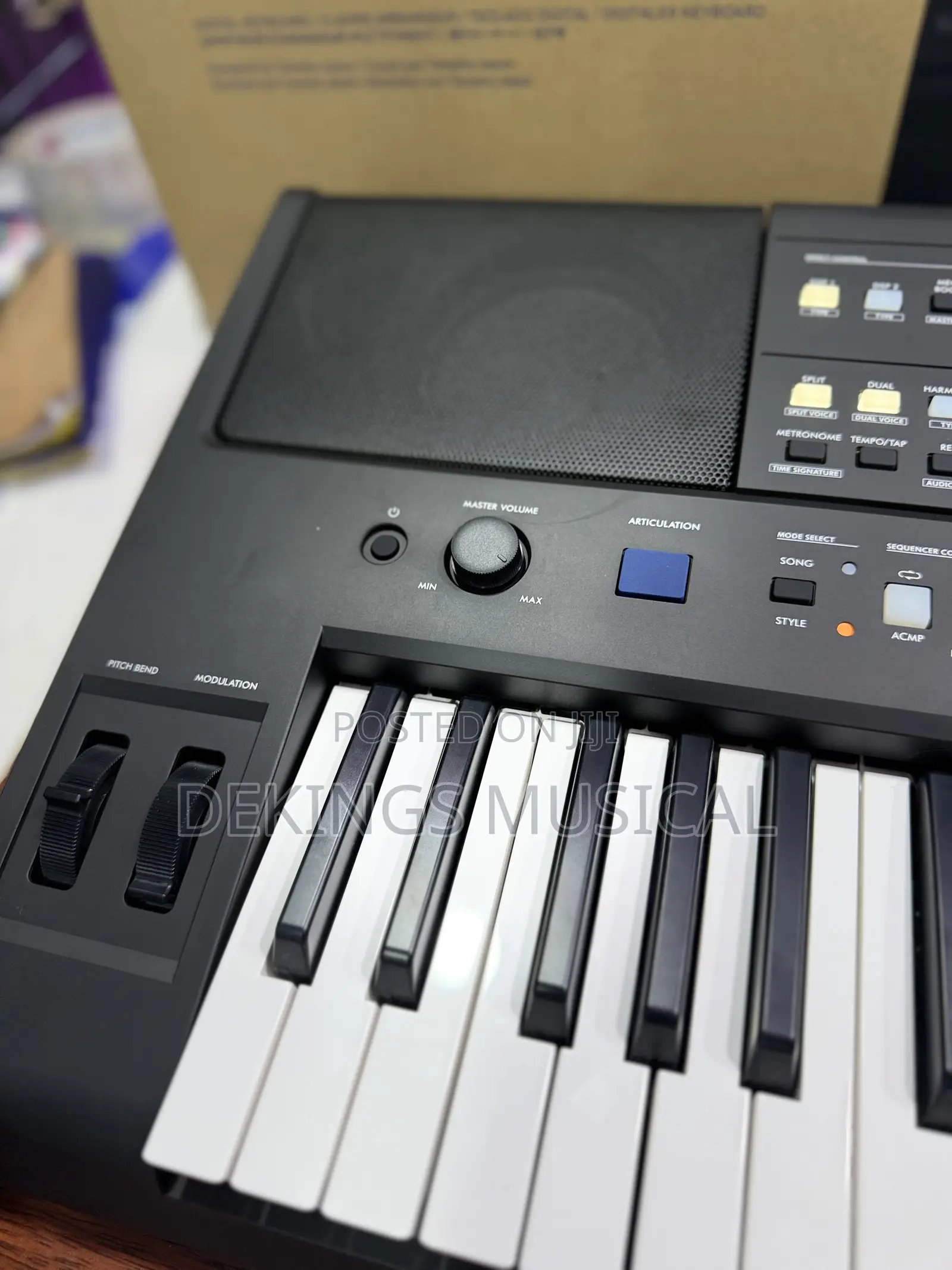 Yamaha PSR E583 Keyboard