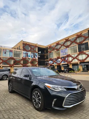 Toyota Avalon XLE FWDSedan (3.6L 6cyl 6A) 2016 Black