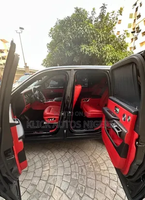 Rolls-Royce Cullinan 2025 Black