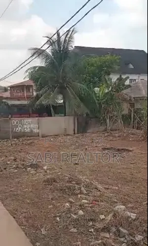 Commercial 800am2 With 2 Bedroom Setback On Ikola Road For Sale