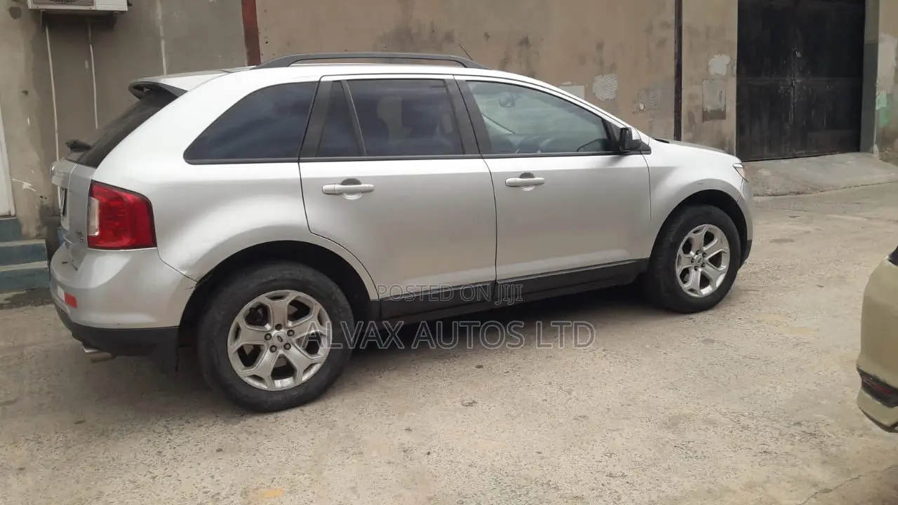 Ford Edge 2013 Silver