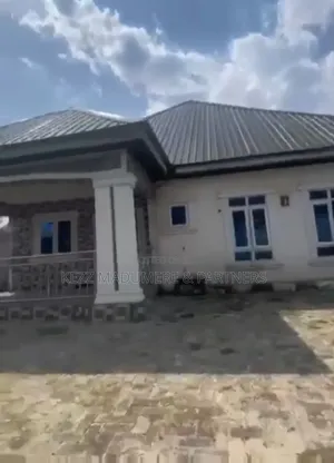 4bdrm Bungalow in Elelenwo Port, Obio-Akpor for sale