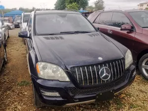 Mercedes-Benz M Class 2011 Blue
