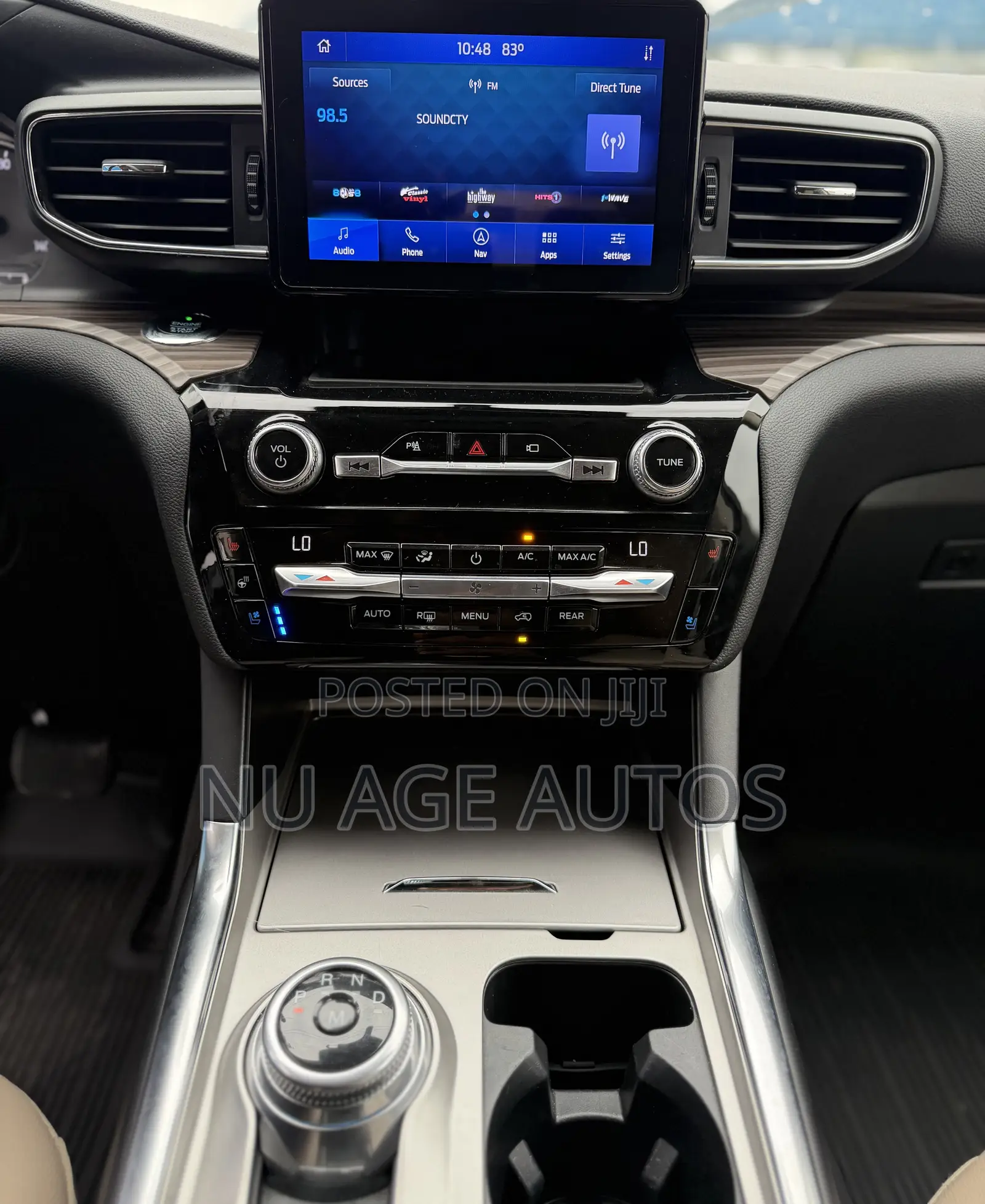 Ford Explorer Limited 2021 Blue