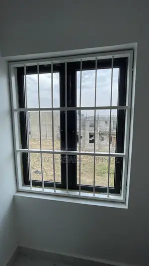 Window Simplify Burglary Protector