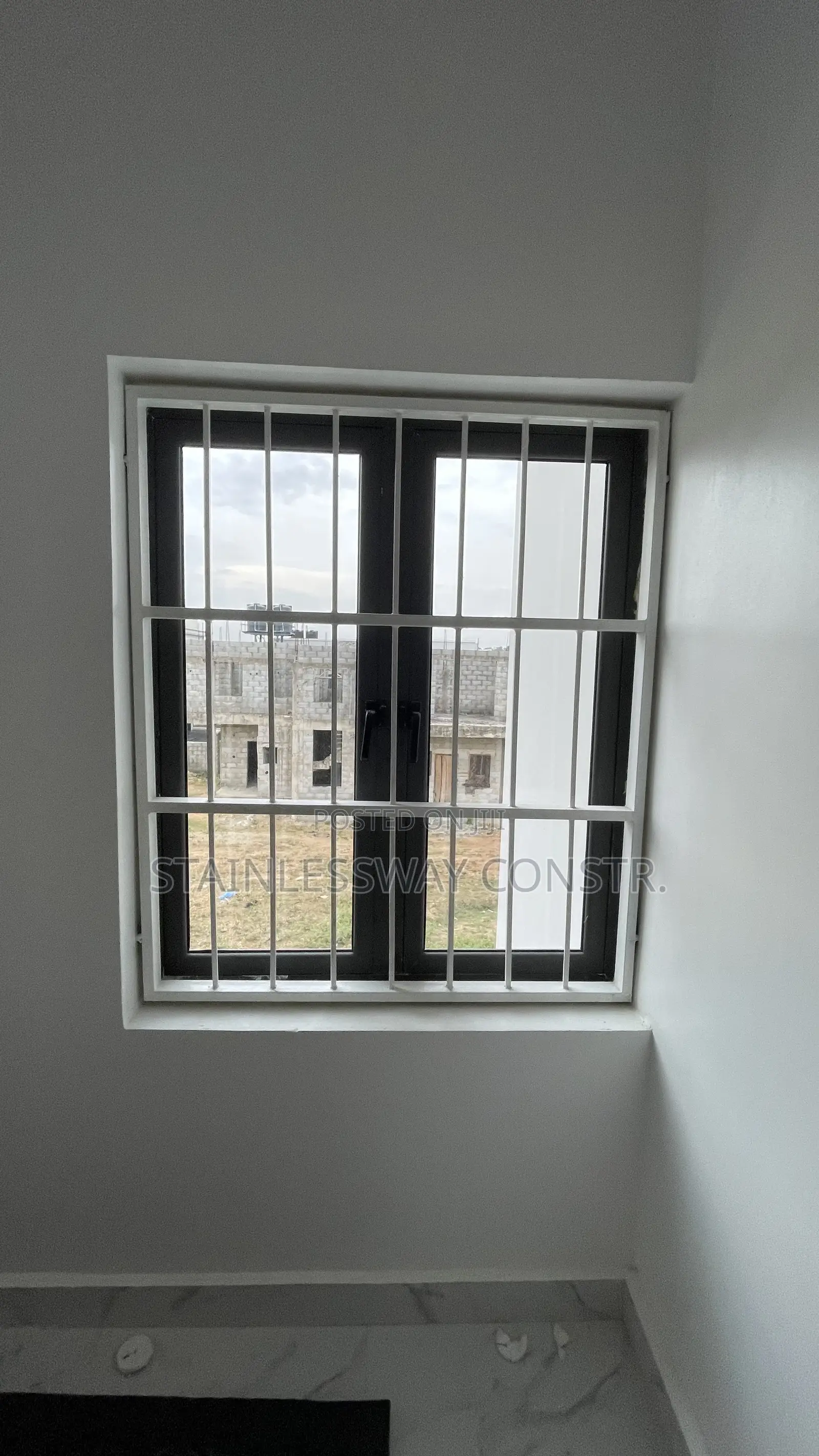 Window Simplify Burglary Protector