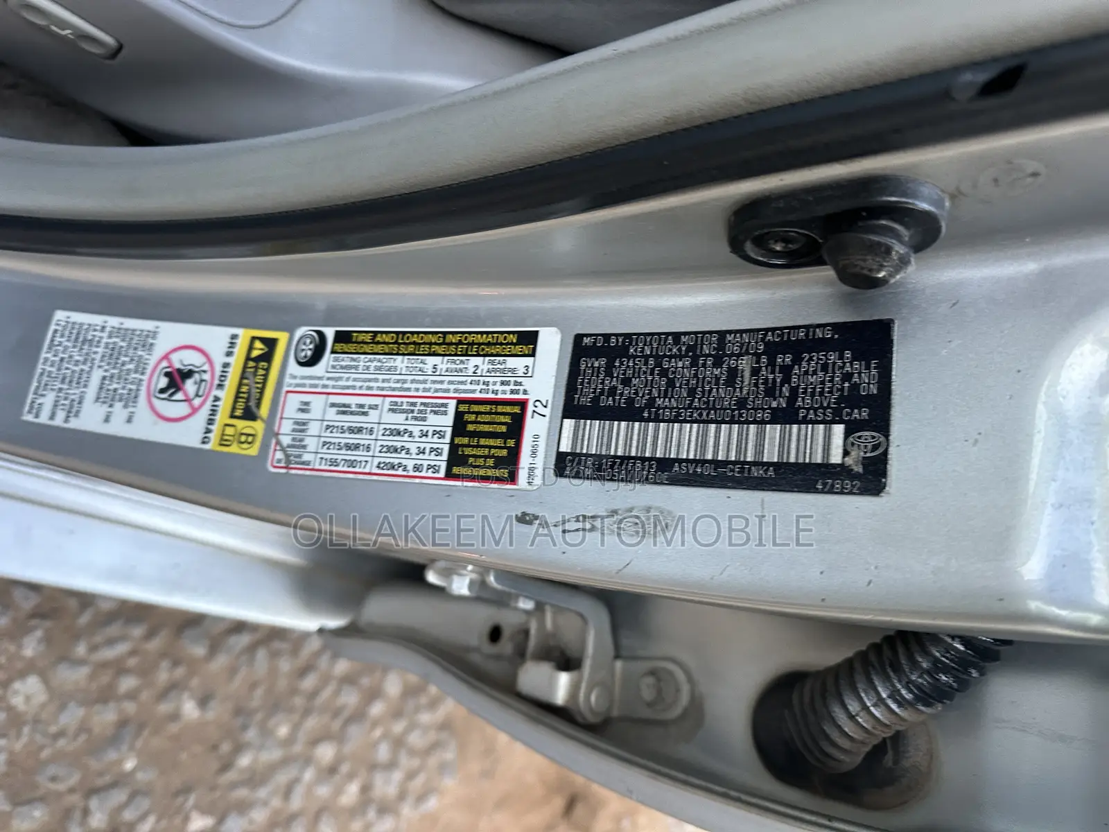 Toyota Camry 2010 Silver