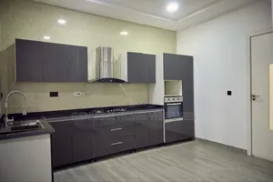 4bdrm Townhouse / Terrace in Ademola Adetokunbo for rent