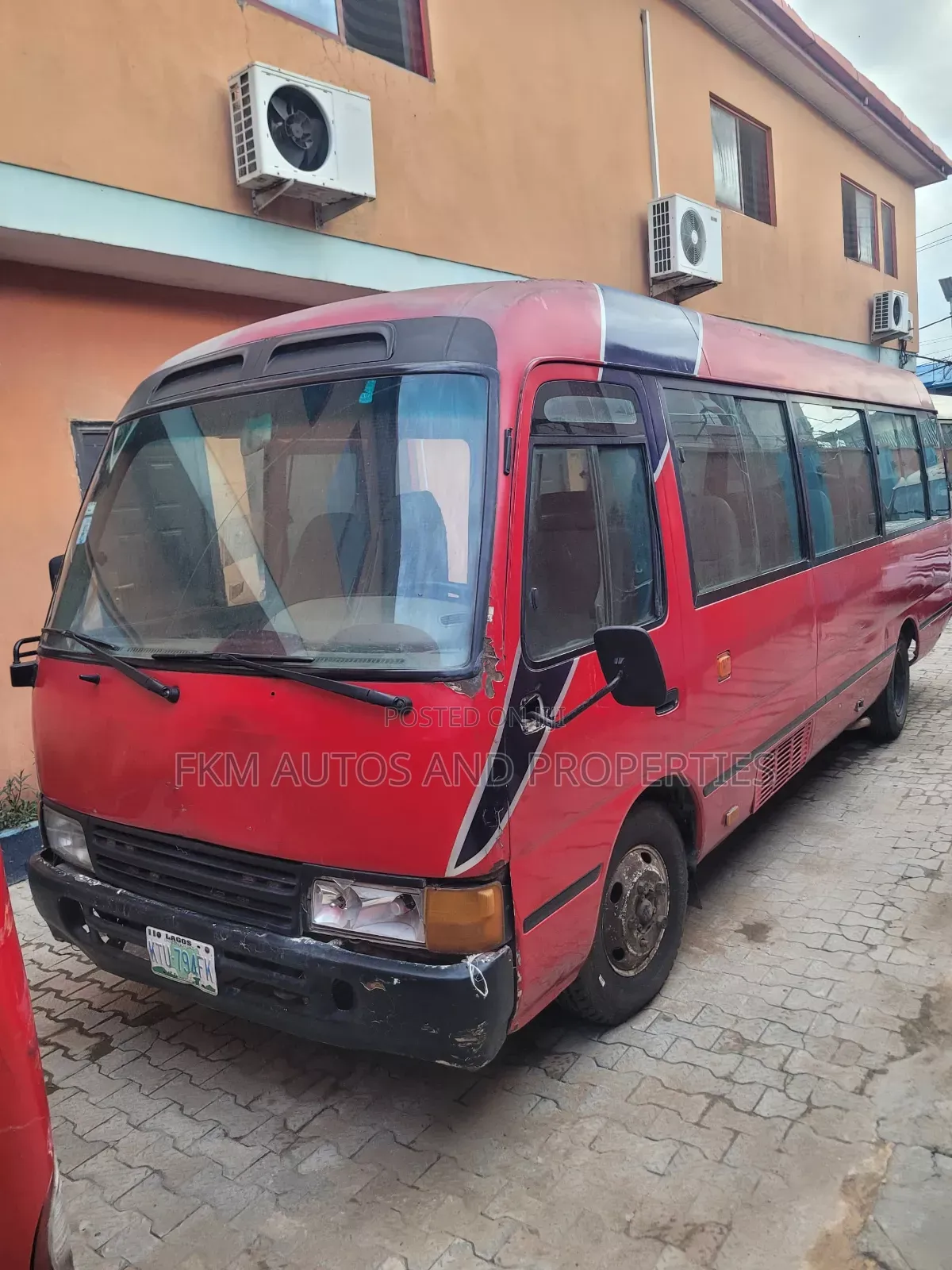 Toyota Coaster 2014 Red