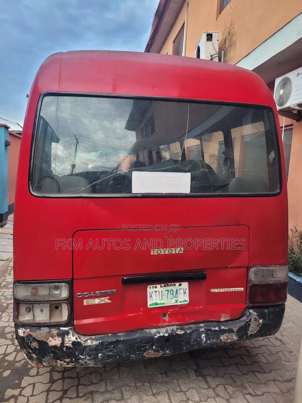Toyota Coaster 2014 Red