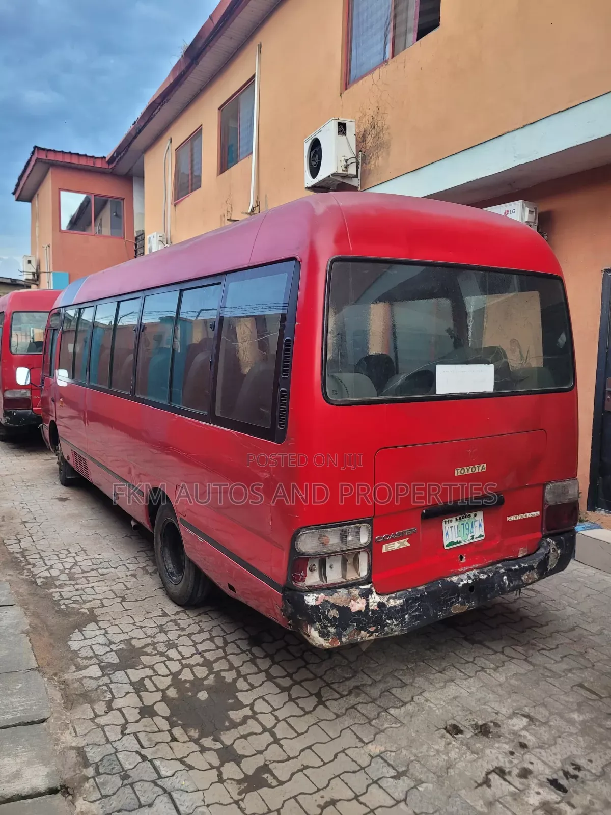 Toyota Coaster 2014 Red