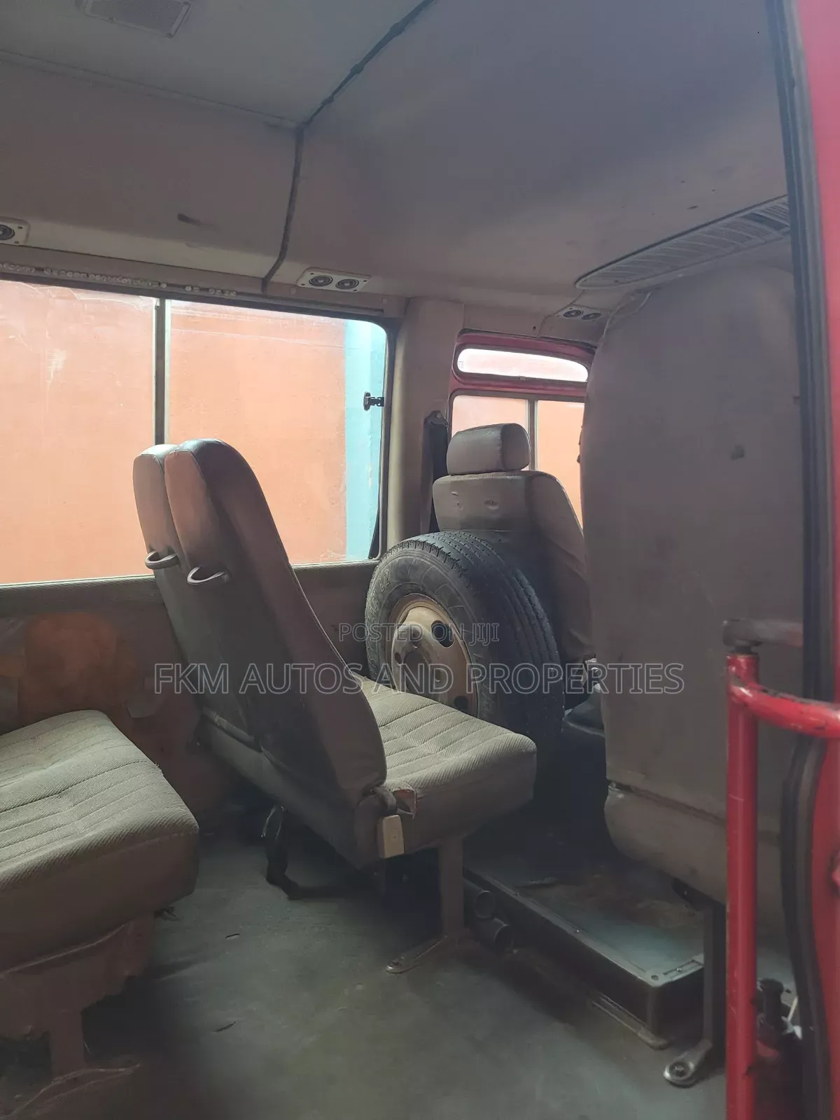 Toyota Coaster 2014 Red