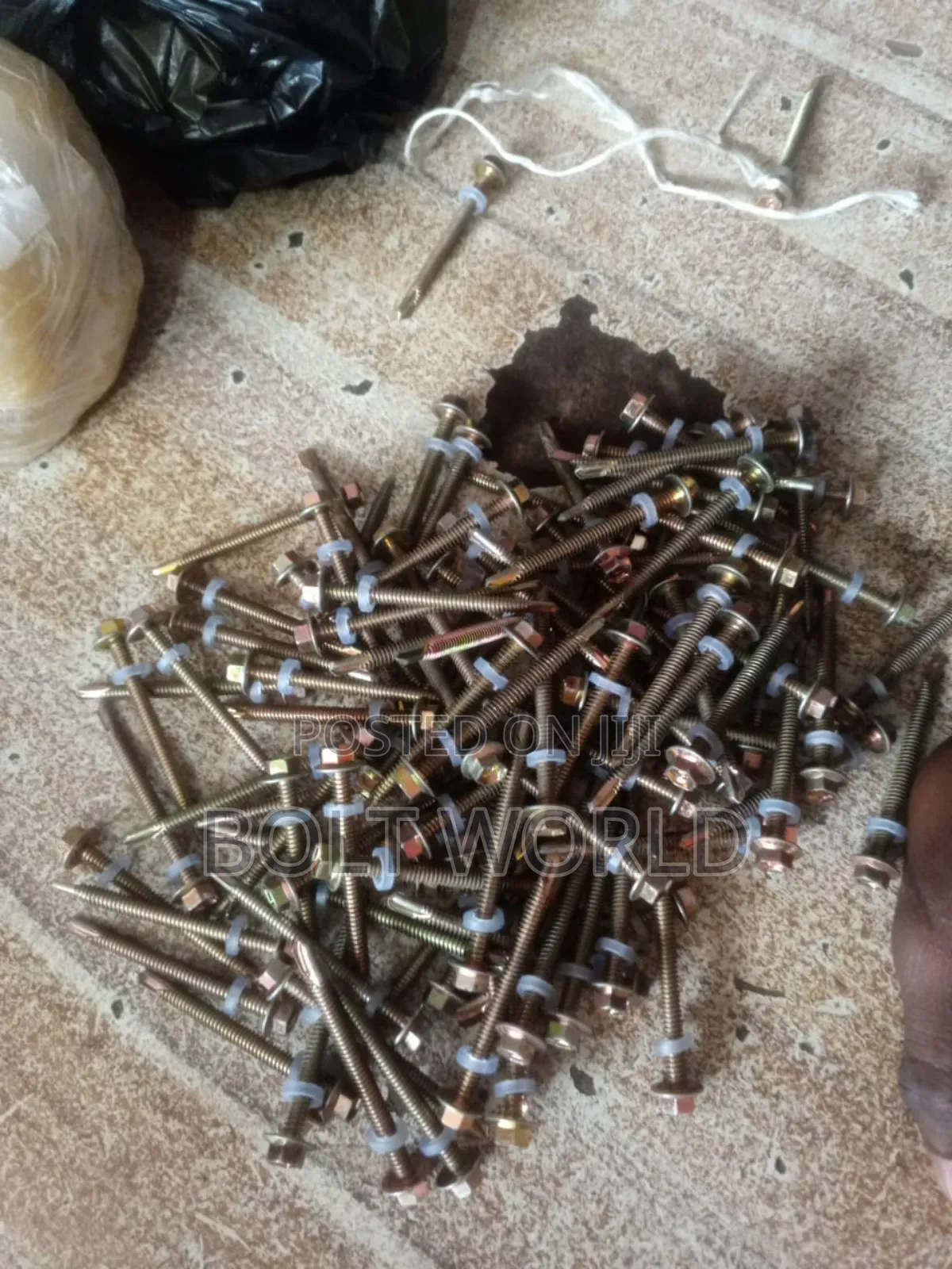 Smooth Tread Hex Drill Screw 5.5*60mm for Roofing