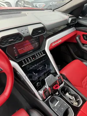 Lamborghini Urus Base 4dr AWD 2020 Red