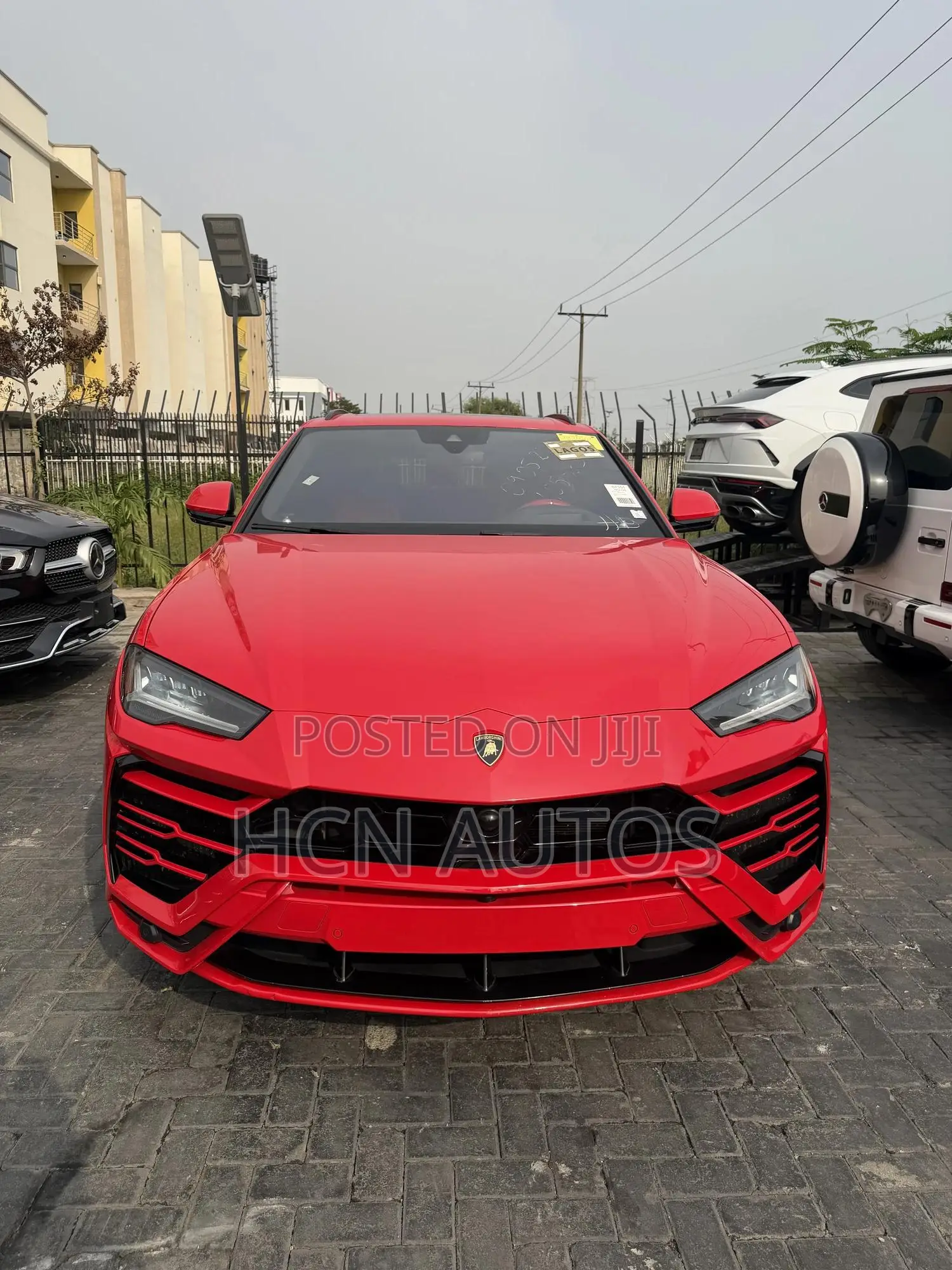 Lamborghini Urus Base 4dr AWD 2020 Red
