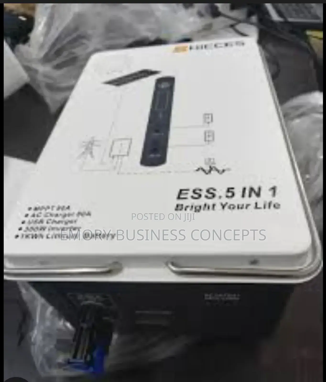 Hybrid Solar Box