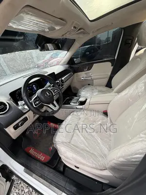 Mercedes-Benz GLB-Class GLB 250 4MATIC 2020 White