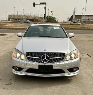 Mercedes-Benz C300 Luxury Sedan AWD (3.0L 6cyl 7A) 2009 Silver