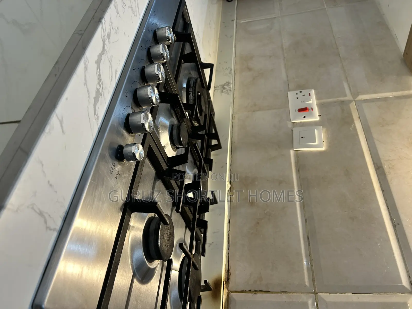 Smart Luxry Home in Ikeja Gra 3bed, Ps5, Pool, Wifi, 24/7 Pw