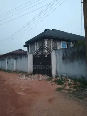12bdrm Block of Flats in Self Compound, Benin City for sale