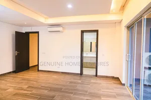 3bdrm Apartment in Ademola Adetokunbo for rent