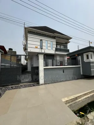 5bdrm Duplex in Agungi for rent