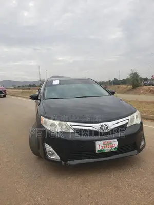 Toyota Camry LE 4dr Sedan (2.5L 4cyl 6A) 2014 Black