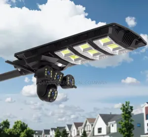 Ultra -Hd Three -Lens Solar Street Camera With Light