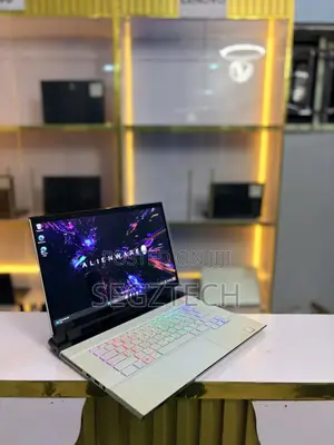 Laptop Alienware M15 r3 16GB Intel Core i9 SSD 1T
