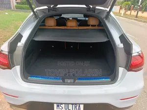 Mercedes-Benz GLC-Class 2021 Blue