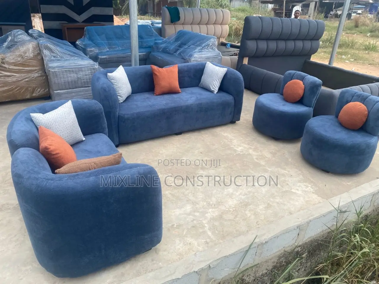 Modern Sofa Set