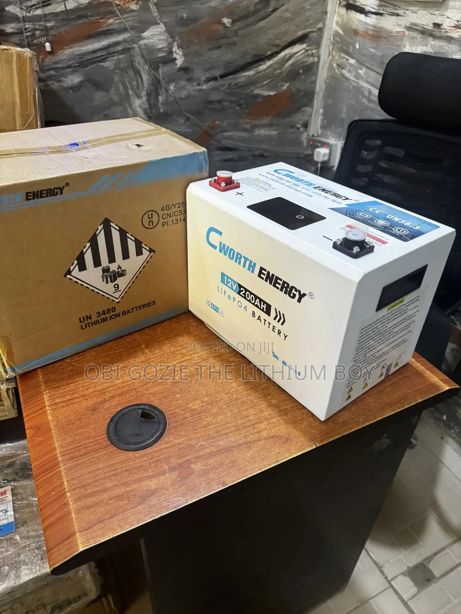 200ah Cworth Energy Lithium Battery.