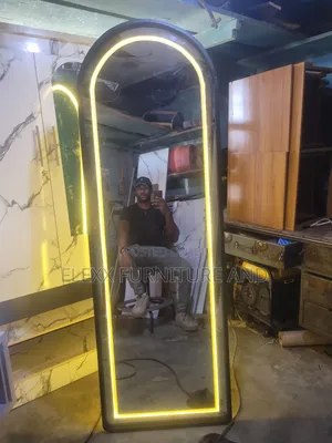Elegant Standing Mirrors