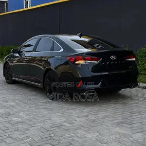 Hyundai Sonata Sport 2018 Black