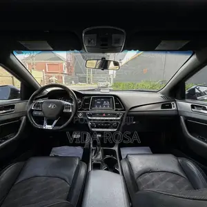 Hyundai Sonata Sport 2018 Black