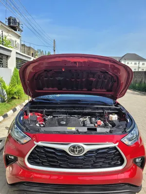 Toyota Highlander 2020 Red
