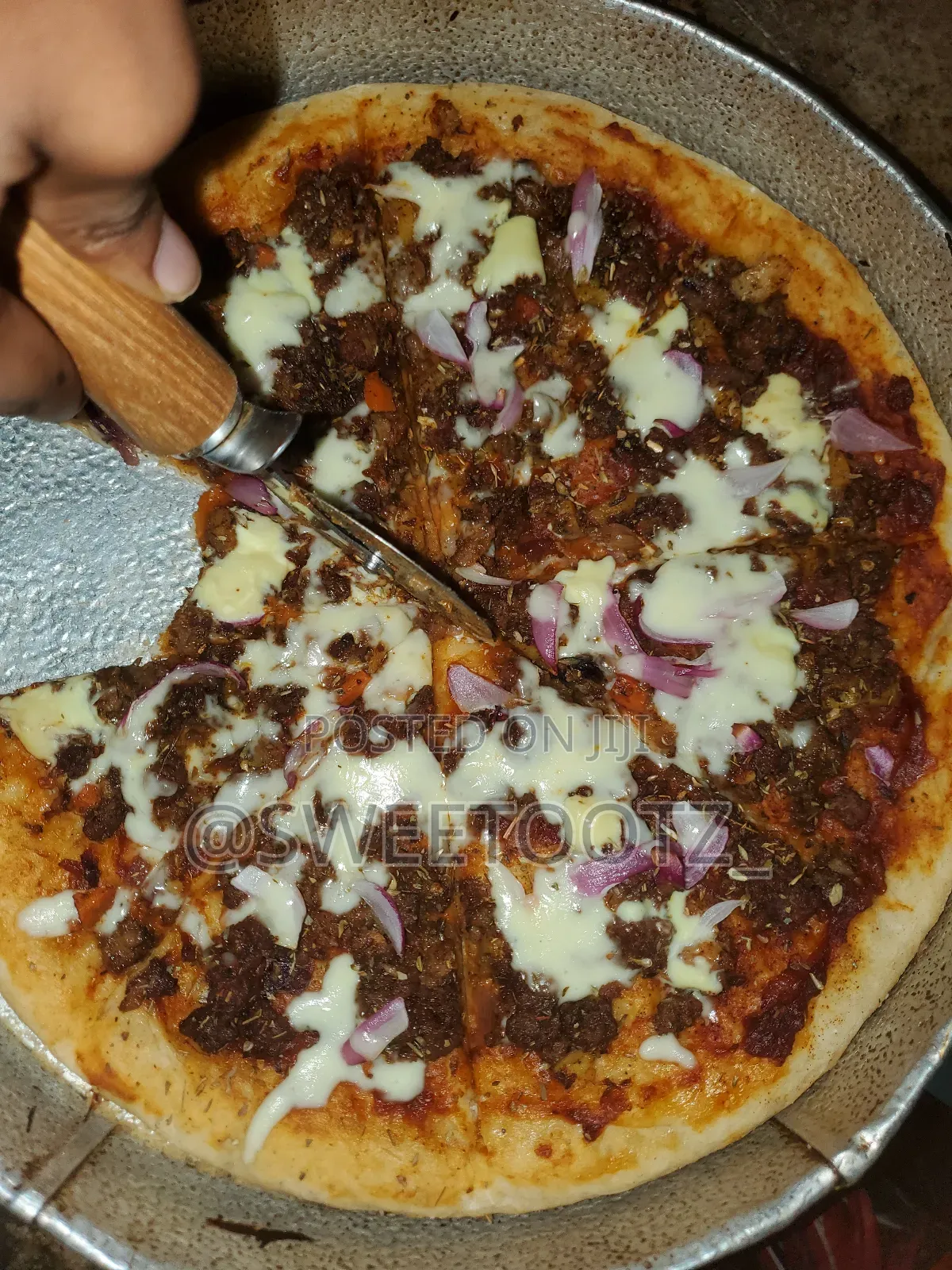 Pizzas Hot N Fresh