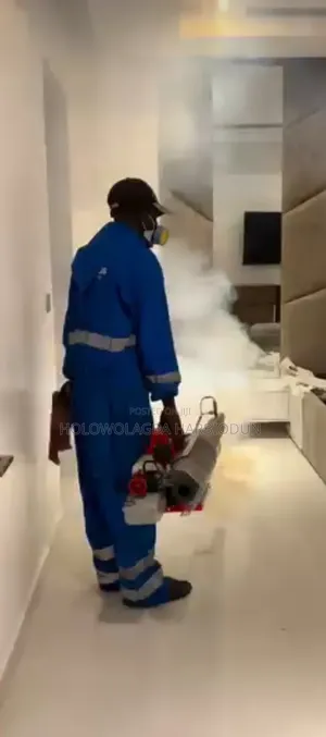 De Lustrous Cleaning, Upholstery and Fumigation Services
