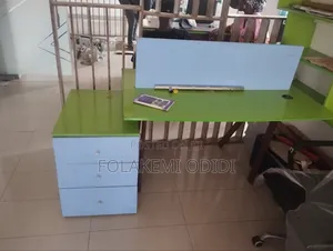 Two Man Work Desk With Two Face Drawer