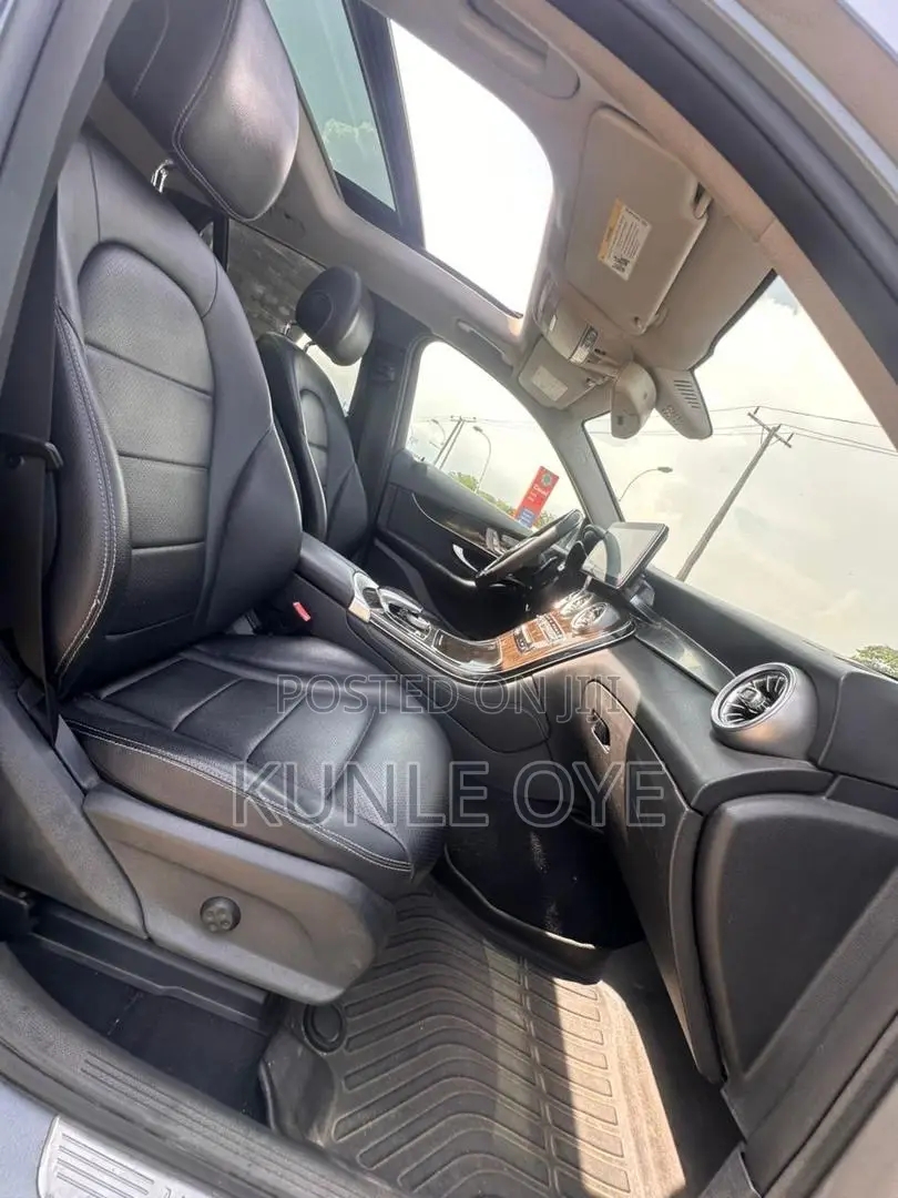 Mercedes-Benz GLC-Class 2016 Gray