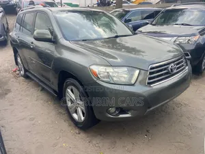 Toyota Highlander Limited 2010 Gray