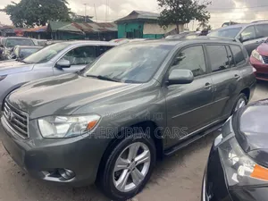 Toyota Highlander Limited 2010 Gray