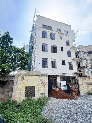 3bdrm Apartment in Shonibare Estate, Ikeja for sale