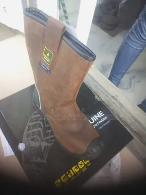 Joradav Boot