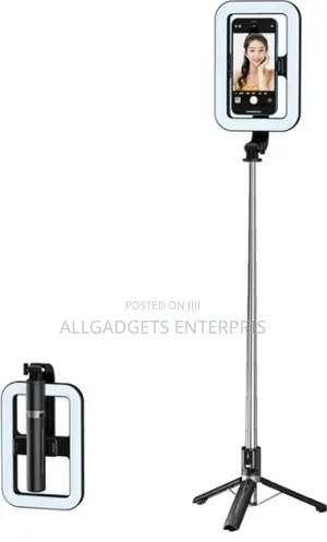 Selfie Stick With Light