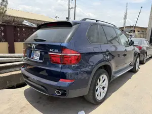 BMW X5 xDrive35i Premium AWD (3.0L 6cyl 8A) 2011 Blue
